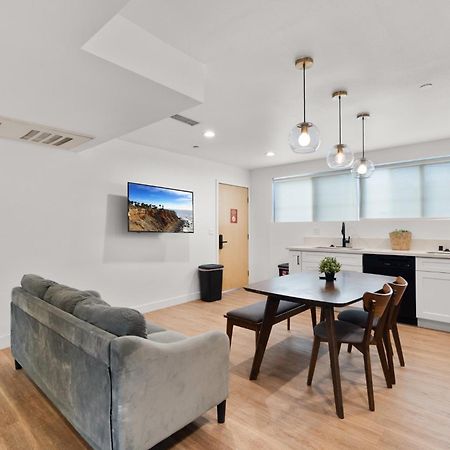 Perfect Location Near Usc, 1Bedroom With Shared Access Los Angeles Exterior photo