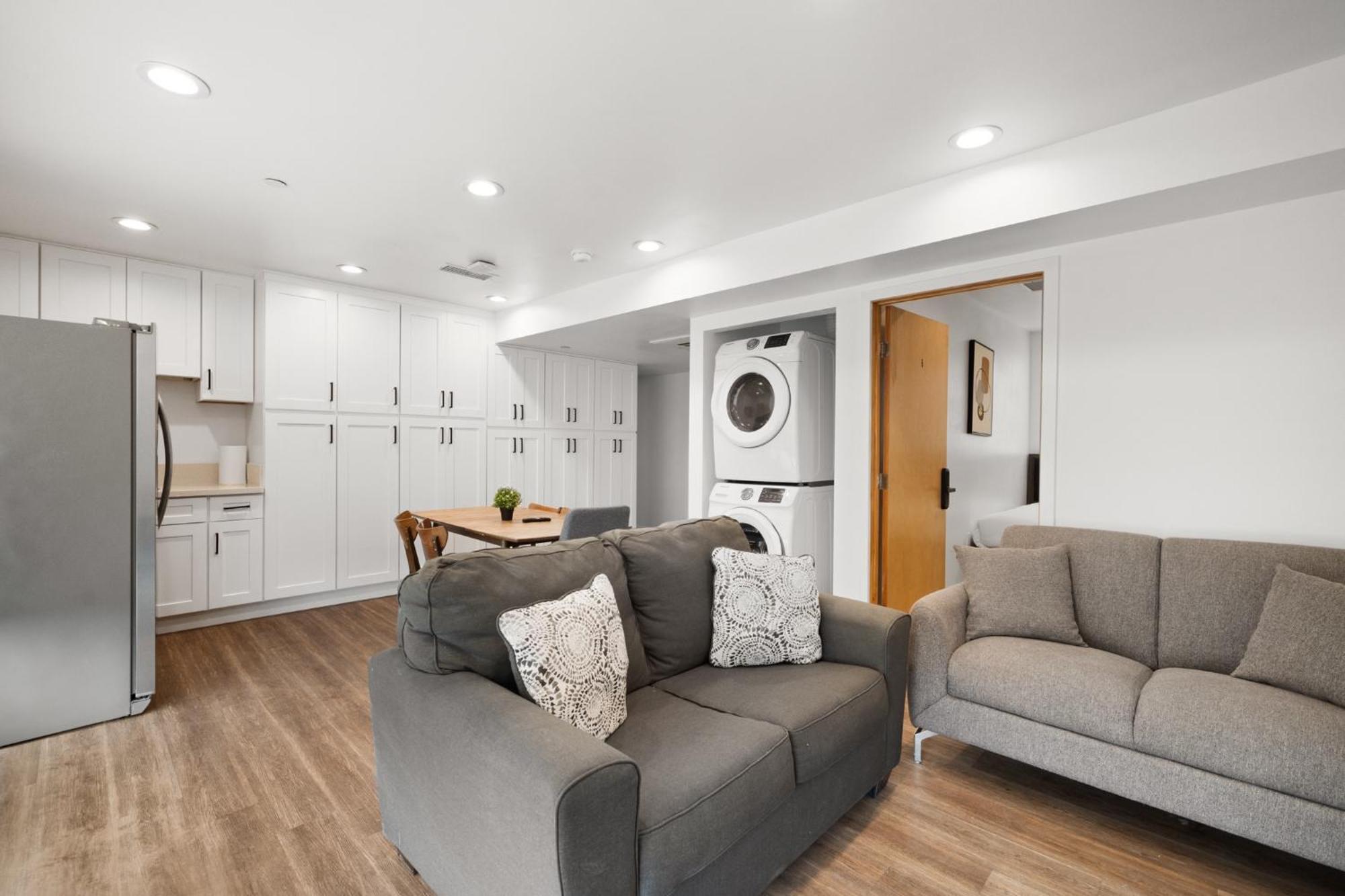 Perfect Location Near Usc, 1Bedroom With Shared Access Los Angeles Exterior photo