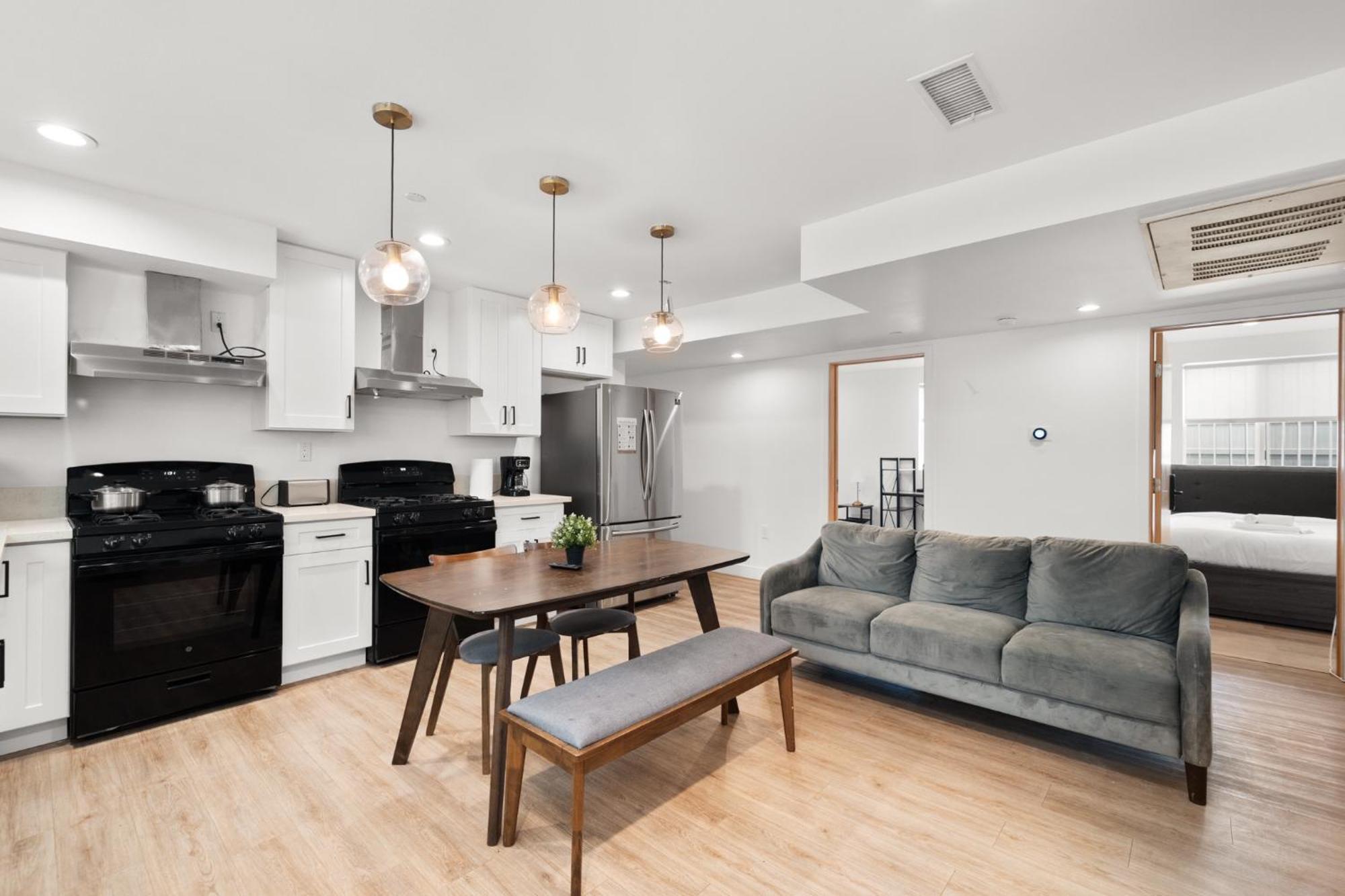 Perfect Location Near Usc, 1Bedroom With Shared Access Los Angeles Exterior photo